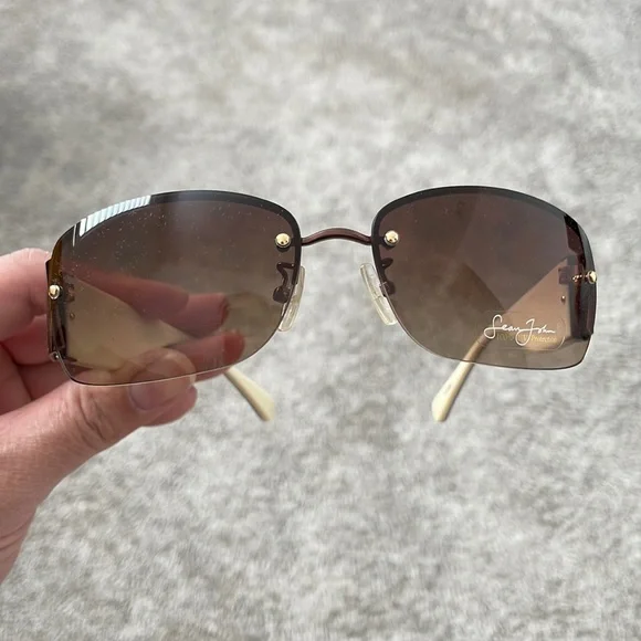 Sean John | Accessories | Sean Jean Womens Sunglasses | Poshmark display picture 2